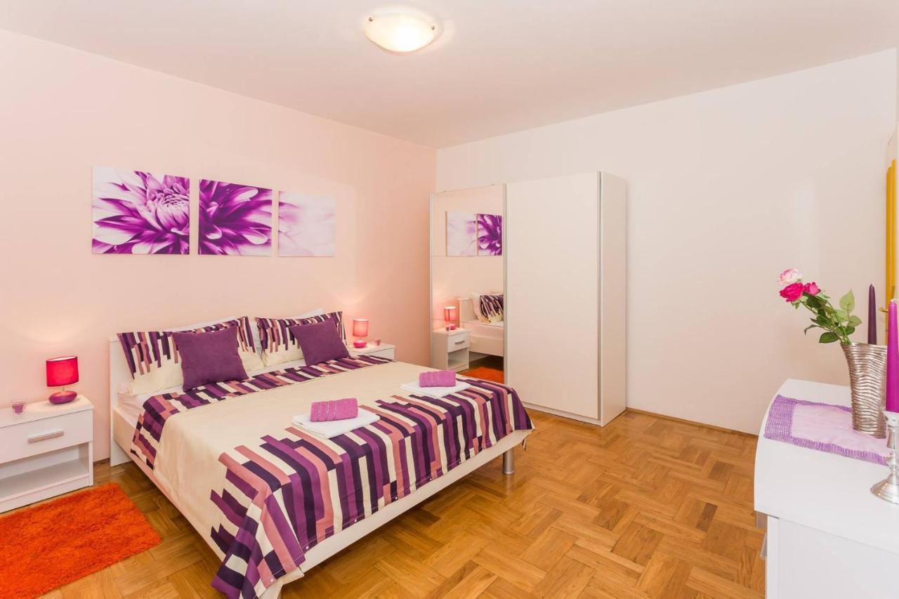 Apartments Zenta Split Bagian luar foto