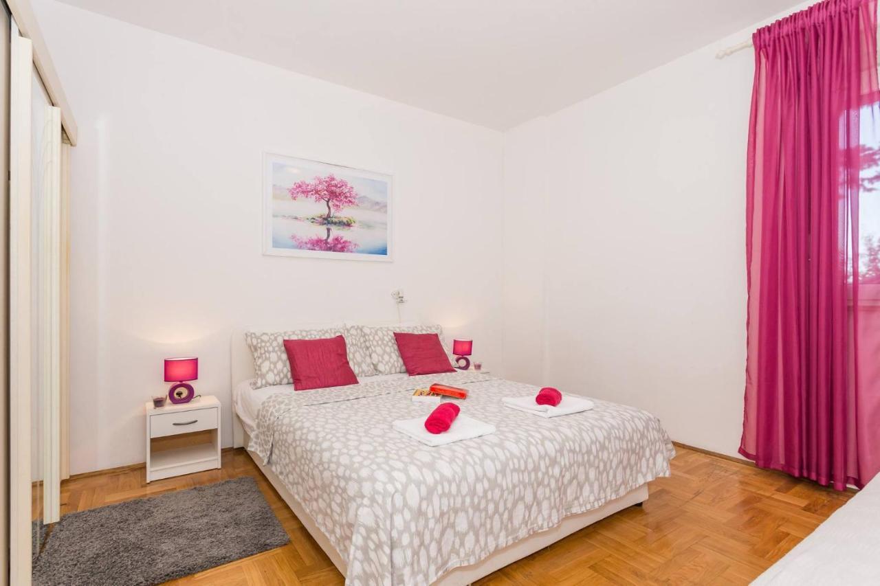 Apartments Zenta Split Bagian luar foto