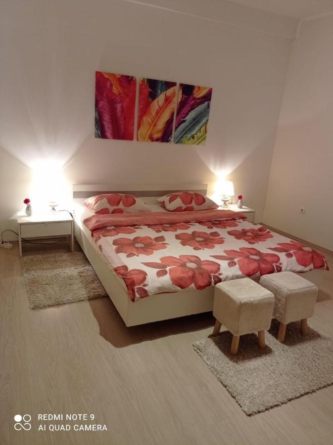 Apartments Zenta Split Bagian luar foto