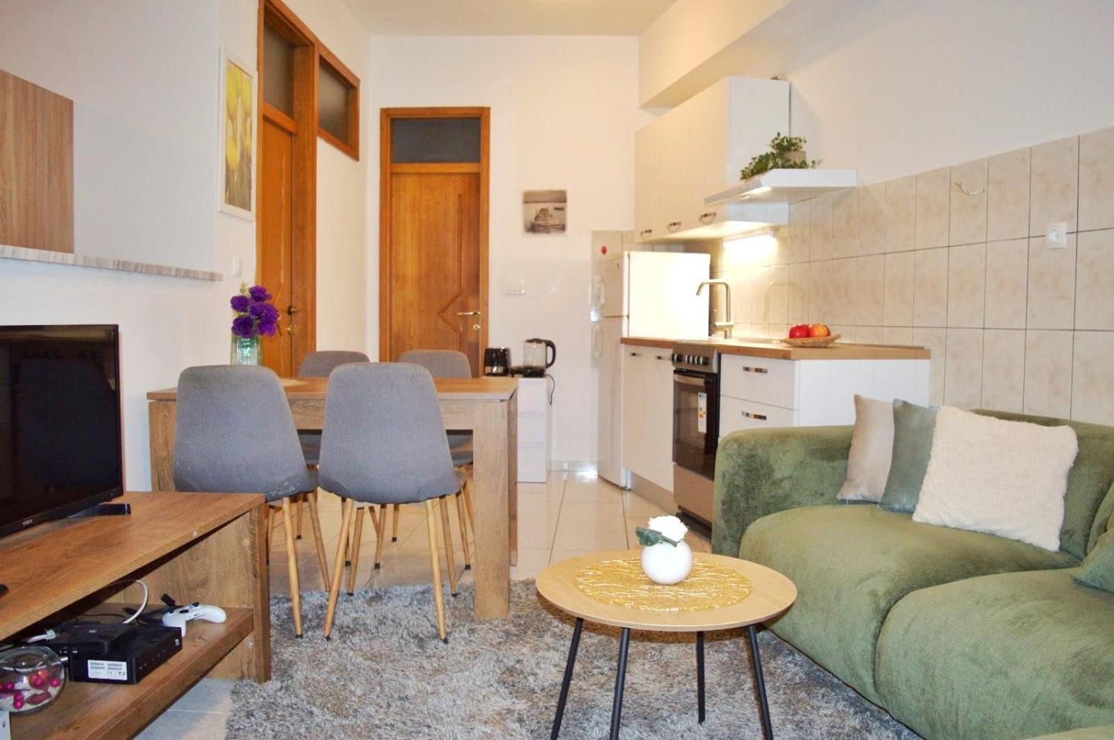 Apartments Zenta Split Bagian luar foto